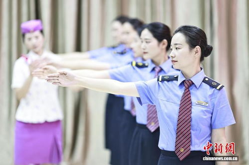 重慶客運員開展服務禮儀培訓，全力備戰(zhàn)國慶假期會展會務服務